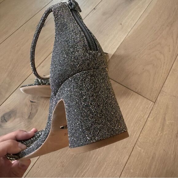 Badgley Mischka Brand
Kameryn Open-Toe Block Heel 8 1/2 - Picture 6 of 12